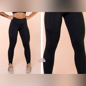 DLK Modas, imported from Brazil 🇧🇷, available in Small only, black